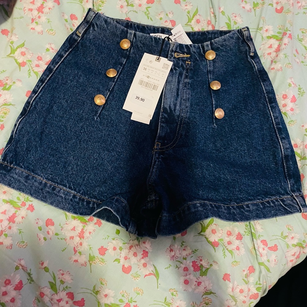Zara denim Hugh waist shorts